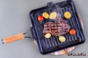 Grilled beef tenderloin with rosemary and roasted baby potatoes with dill