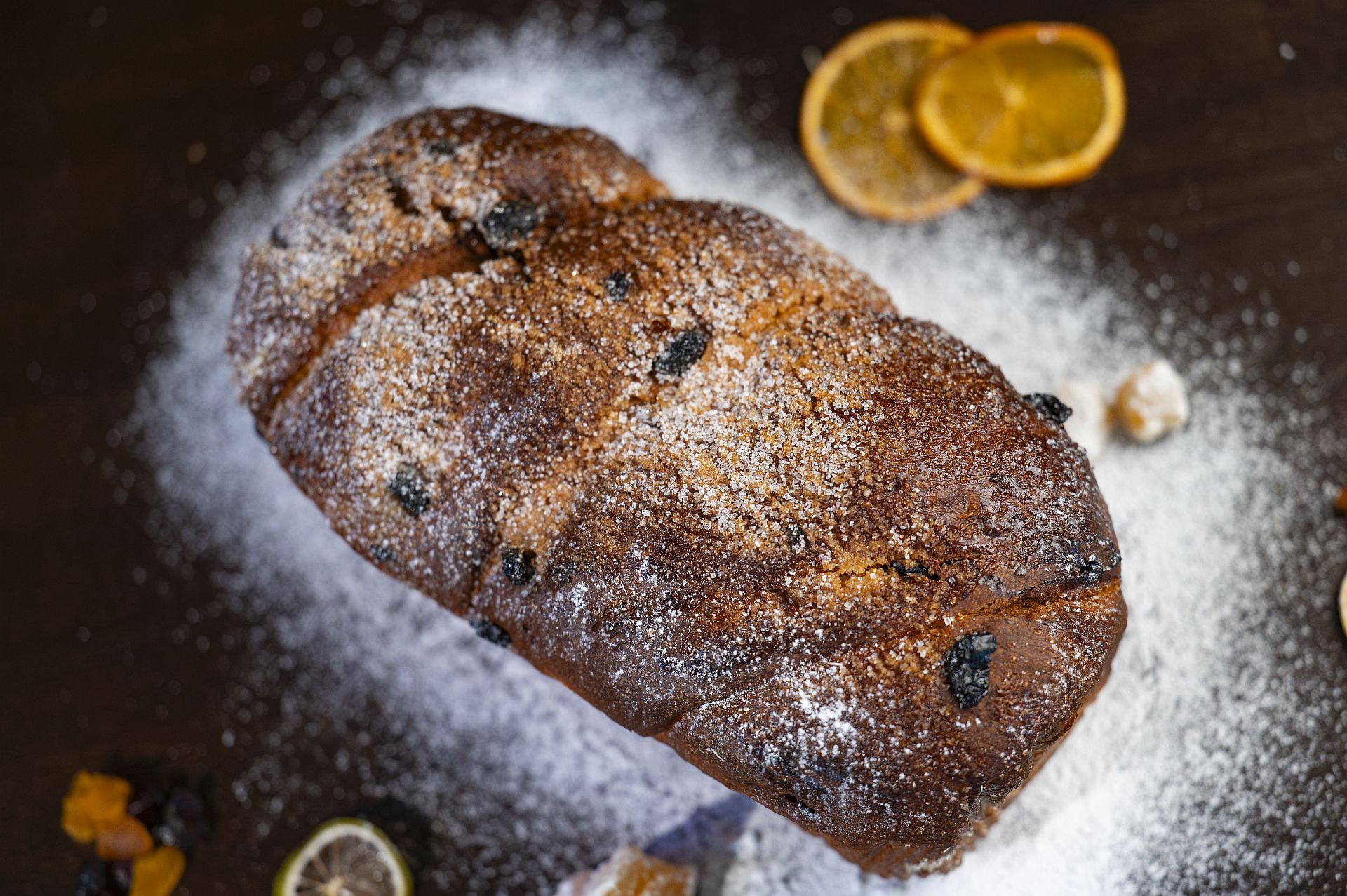 Traditional Romanian Sweet Bread with Turkish Delight and Candied Fruits - imagine 2