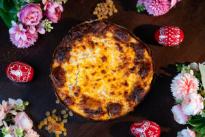 Sweet Cheese and Raisin Pie